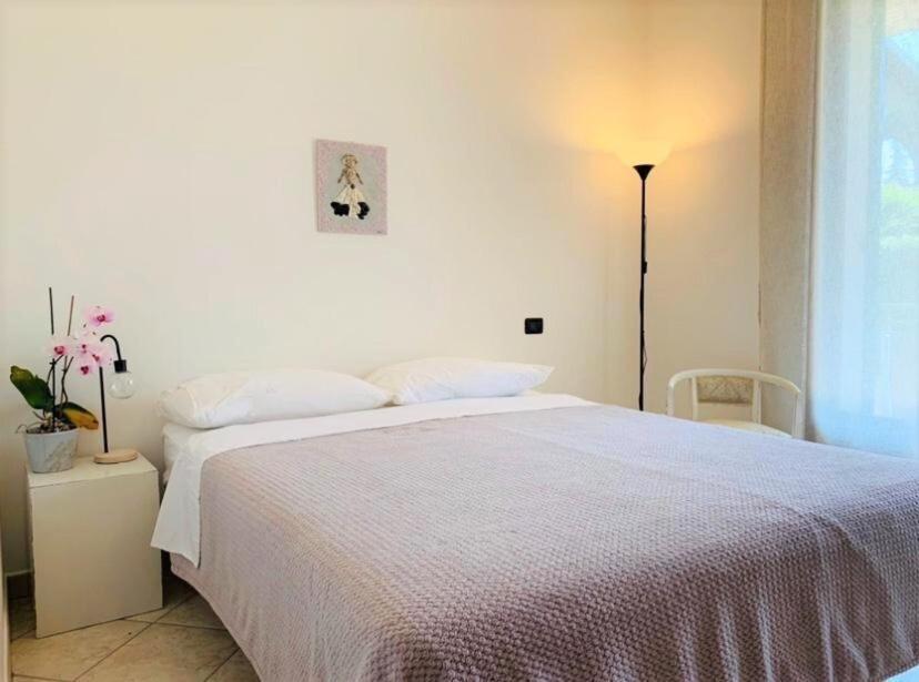 Apartament Casa Ulivi Bianco Rivoltella del Garda Zewnętrze zdjęcie